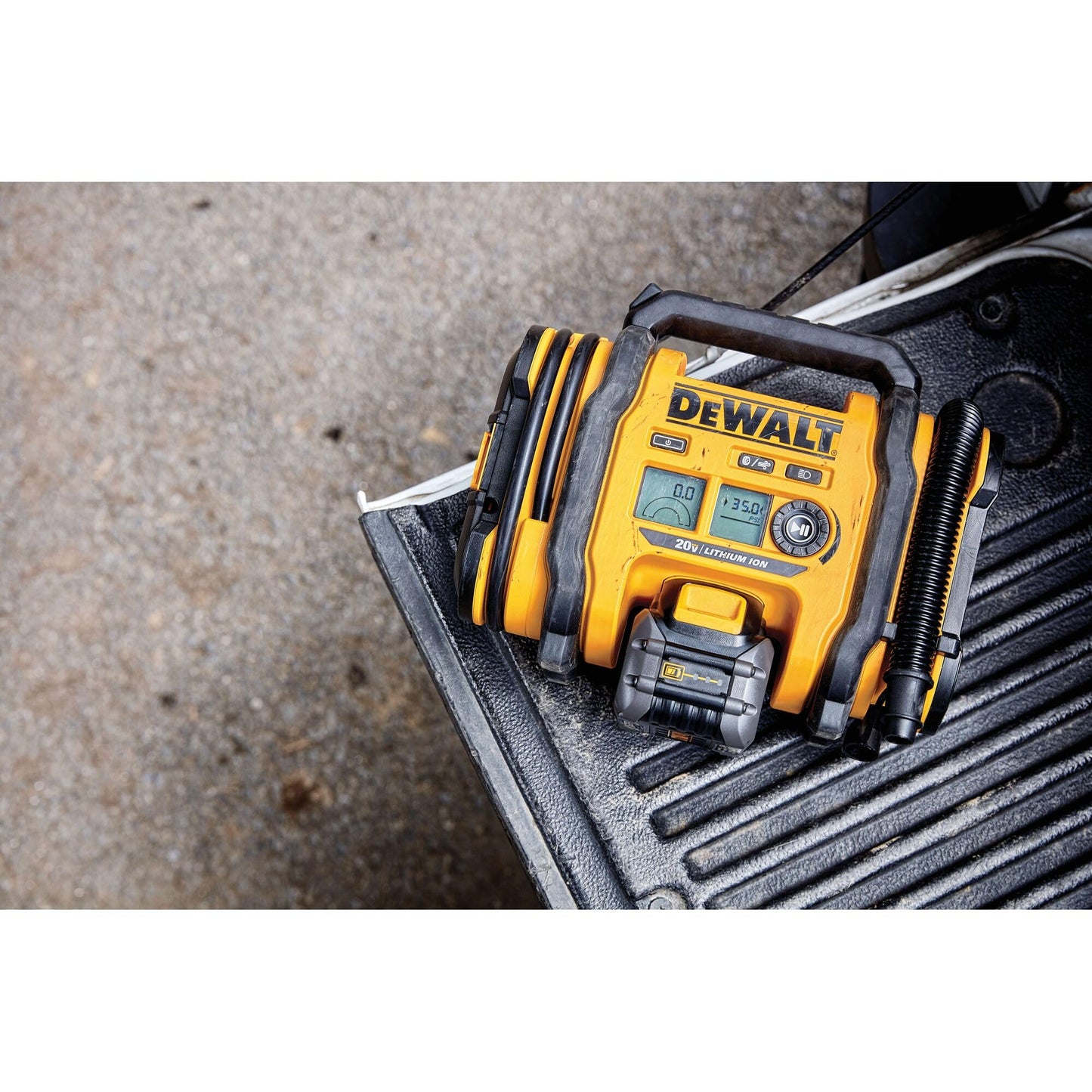 DEWALT Tire Inflator Portable Air Compressor 20V MAX, Air Pump with Automatic Shut Off, LED Light, Tool Only (DCC020IB)